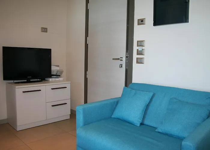 فندق & Cavalluccio Marino 3*