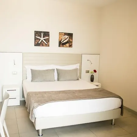 Hotel Hotel&residence Cavalluccio Marino 3*