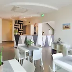 מלון & Cavalluccio Marino 3*